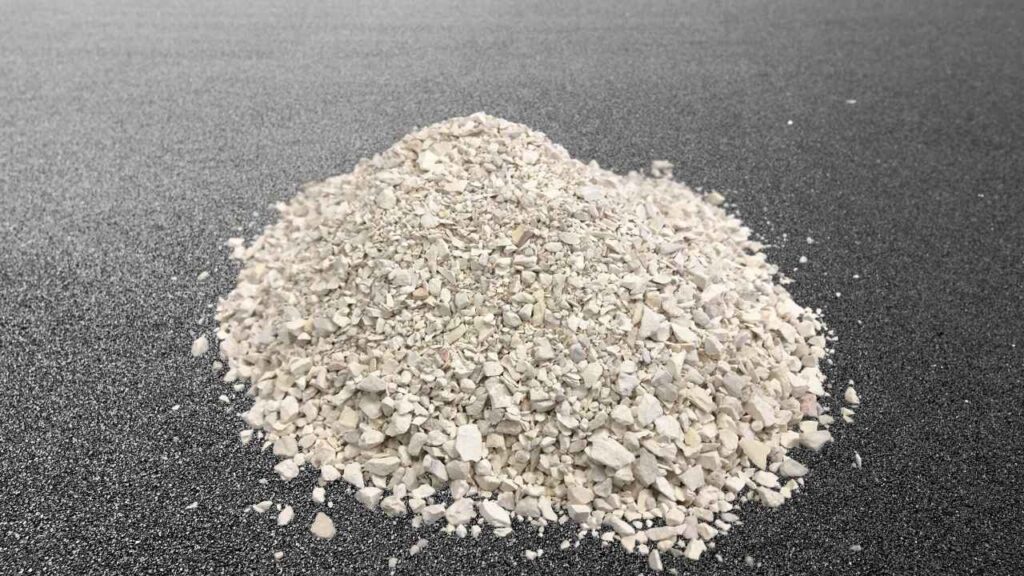 New Geopolymer Tech Transforms Glass and Waste Into Ultra-Durable Green Building Material 3 Earth Silica