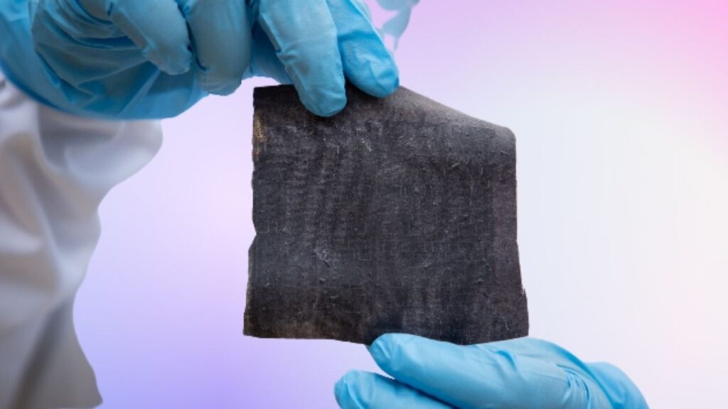 The Rise of Wearable Technology: Materials That Make Smart Clothing Possible 5 Energy-Harvesting Fabrics