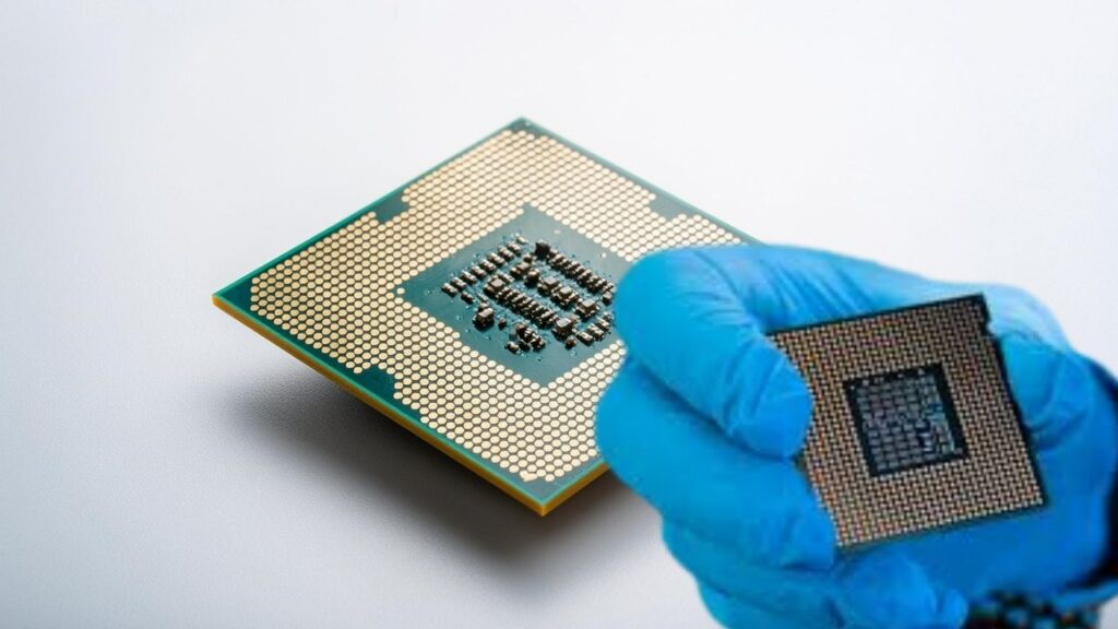 Nanoscale transistors 